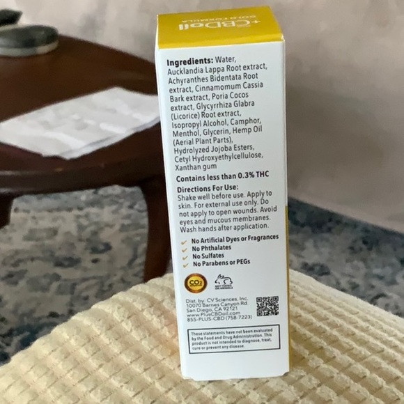 PlusCBD Oil Hemp Roll-On 200mg - Picture 3 of 4